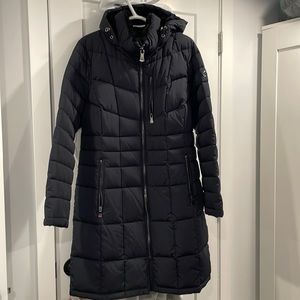 Winter coat Calvin Klein brand new used once